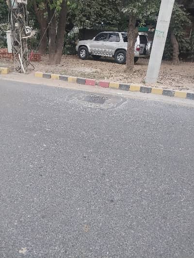 8 MARAL DEMALISH TYPE HOUSE 100% INVESTMENT OPTION 2 SIDE OPEN FOR SALE BIG FORNT GOOD OPPORTUNITY