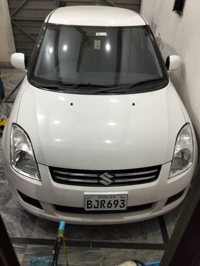 Suzuki swift total original only 1 fender shower