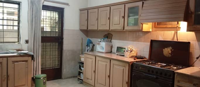 20 MARLA 4- Bedrooms UPPER PORTION FOR RENT