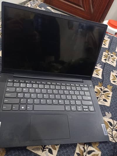 Lenovo thinkpad v14 g3 i5 12th generation