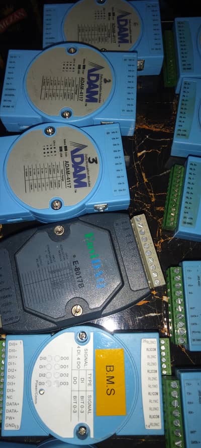 Adam RS485 converter and analog cards  humidity and temperature sensor