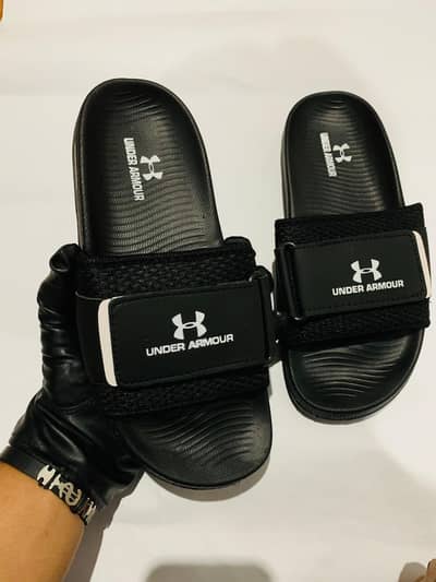 under Armour slippers ( Free delivery)