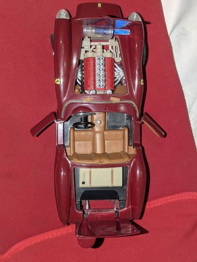 Ferrari car model for display| fiully metal body . antique piece ha