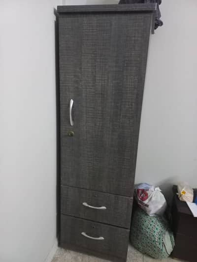 one door cupboard