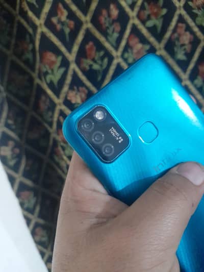 infinix Smart 6 10by9 condition 3gb 64gb All okay