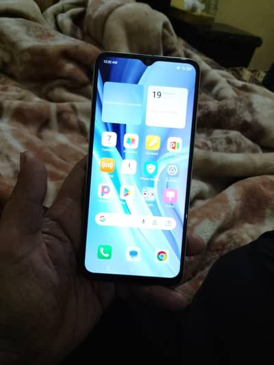 itel mobile for sle in 8 month warranty k sath. . content 03214709007