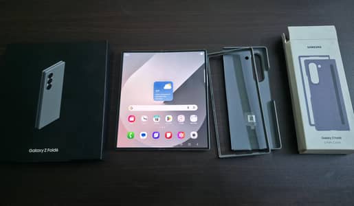 Samsung Fold 6 for sale.