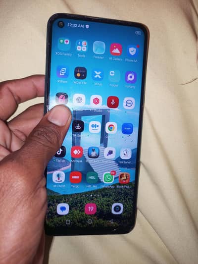 Infinix hot 10
