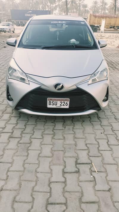 Toyota Vitz 2018,21