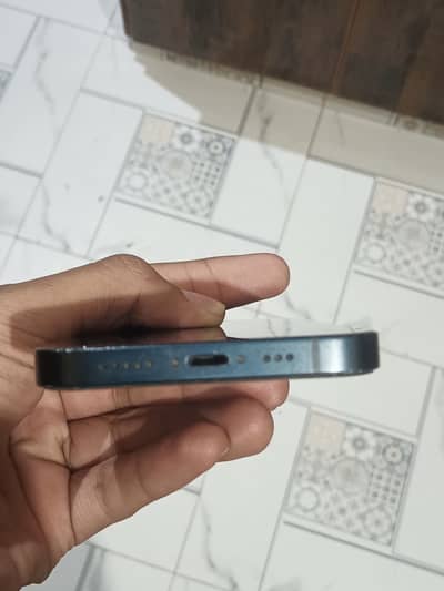 Iphone 14 jv 128gb 86 battery health