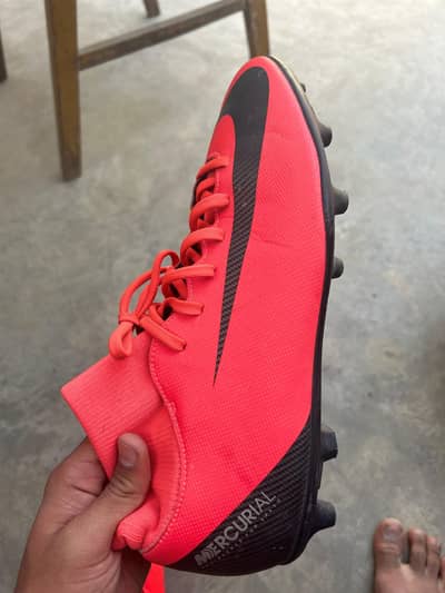 football shose imported