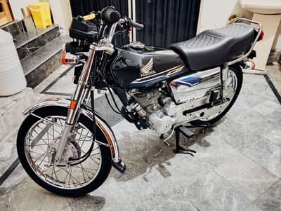 HONDA CG:125(SELF START::SPECIAL ADDITION)