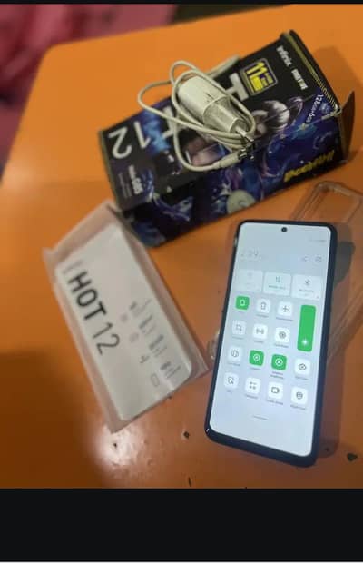 Infinix hot 12 6/128gb 10/9 condition