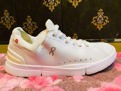 qc original running shoes