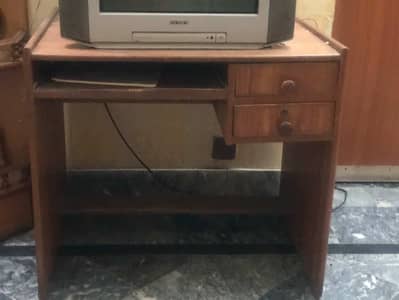 Study table/computer table for sale
