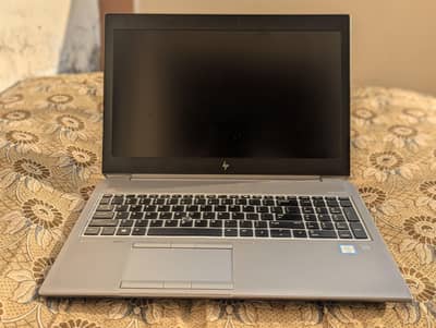 HP Zbook G5 15 - Gaming Laptop - Quadro p2000