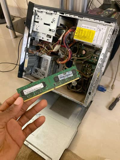 Dead computer sell kry ghr bty 03340301901 only watsapp