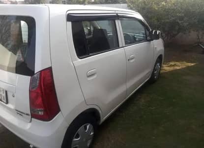 Suzuki wagon r 2017 model