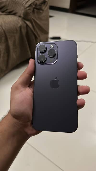 14 pro max ICLOUD LOCKED