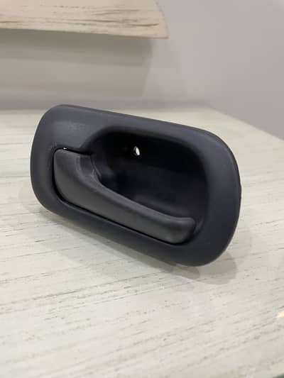 Civic. 2000 interior handle