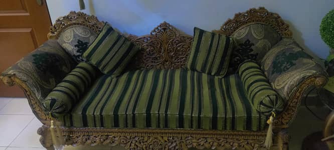chinoti sofa set
