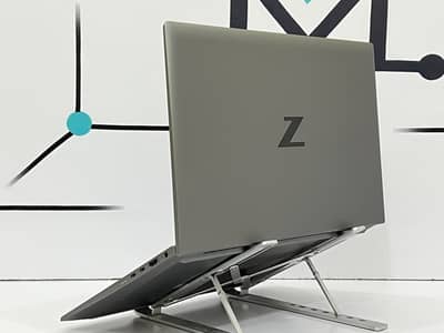 hp zbook g8 firefly workstation- i5 11th generation - 10/10 Original