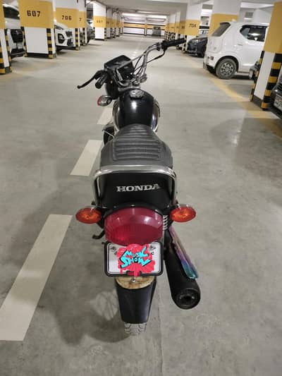 Honda 125 2020 larkana nmbr urgent sale contact 0/31/5/2/3/9/6/6/5/8