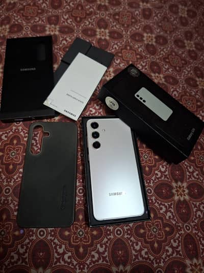Samsung S24 Gray Colour Officially PTA 256Gb Complete Box.
