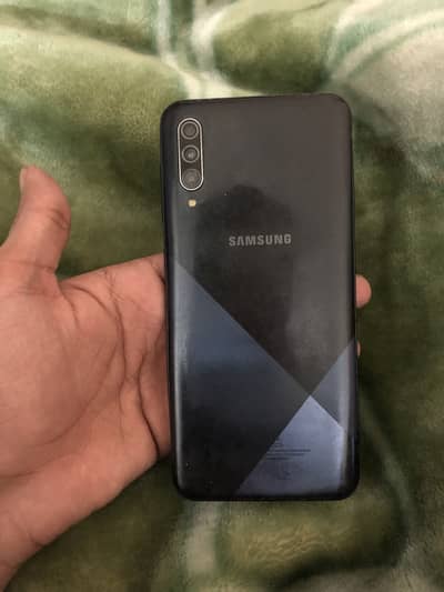 SAMSUNG A30S