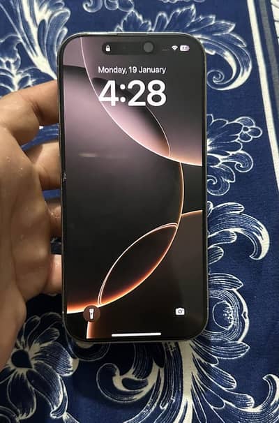 16 pro 256 gb silver