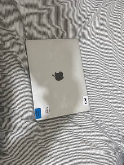 MacBook Pro 2025 m4 A3112 for parts