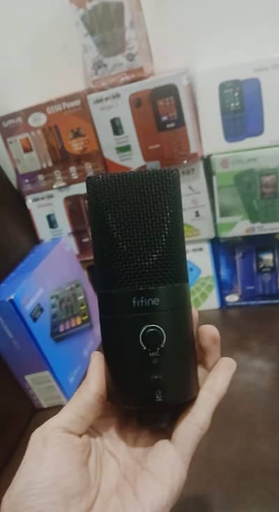 FIFINE T683 USB MICROPHONE with cable slightly used