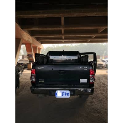 Toyota hilux 4x4 vigo cham 2013