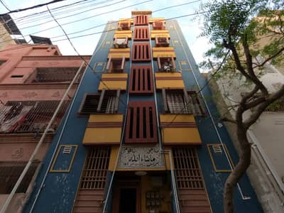 Flat for sale 4th floor with roof west open flat