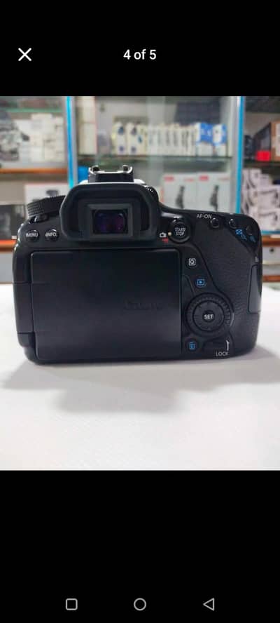 DSLR camera 80D for sale two battery two lens 64GB card