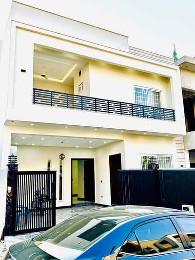 LUXURY Double Storey House For Sale In Telegarden F-17 Mpchs