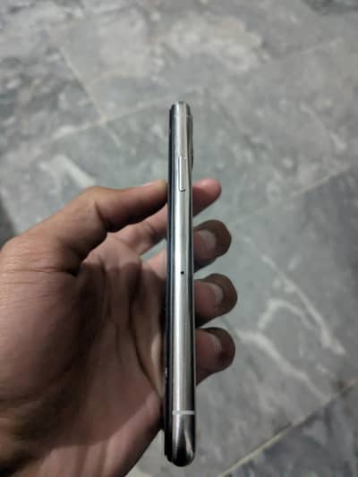 iphone 11pro non PTA  256gb