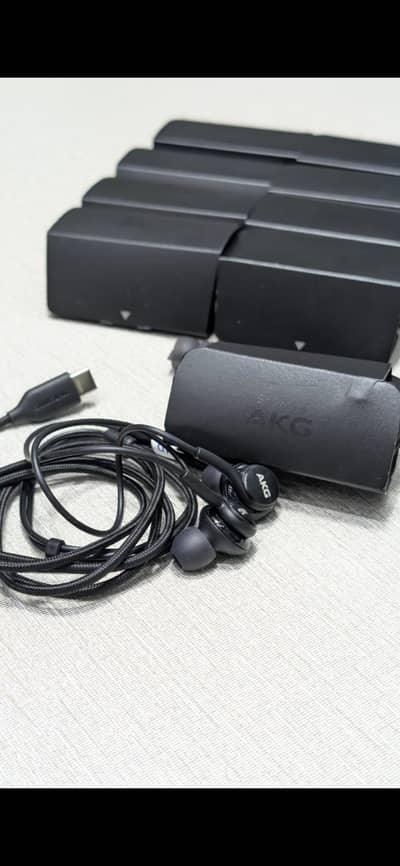 Samsung AKG type c hands free  % original box pulled for sale