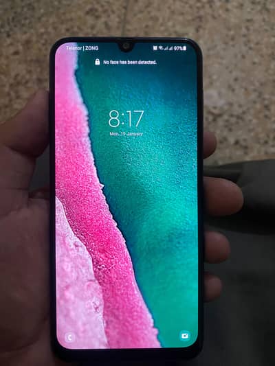 i sell my samsung mobile 4/64 offical pta approved exchange posibal