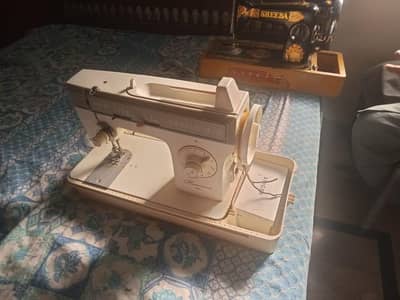 Singer zig zag sweing Machine