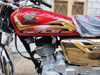 Honda 125, Gold Edition