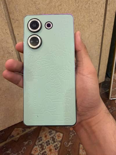 Tecno camon 20 . . (exchange possible just i phone 11 Sy )