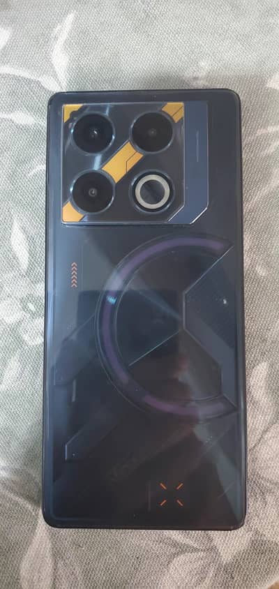 10.10 condition gt 20 pro with box 12+12 256gb physical Dule sim