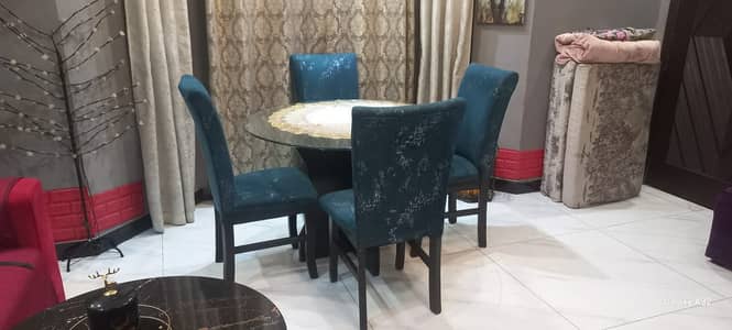 Dining Table with 4 Chairs