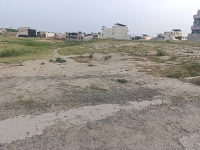 L Block 7 Marlla Plot for sale