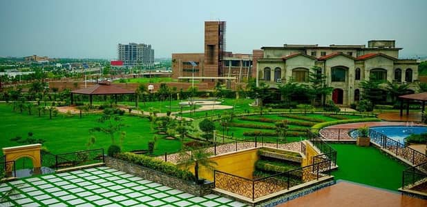 R Block Gulberg Residencia