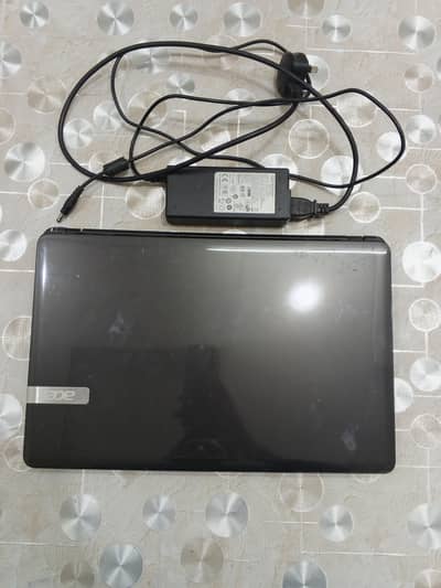 Acer Aspire E1 571