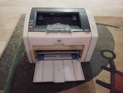 NEW HP LASERJETT 1022 PRINTER FOR SALE. . .