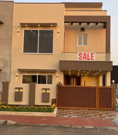 5 Marla House In Bahria Town Phase 8 - Block M Is Available For sale