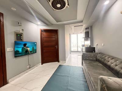 Luxury Furnished apartments shot stay full day weekly and monthly basis for rent bahria Town Lahore